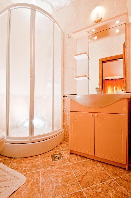 سومارتين Apartments Barba Petra Dvori الغرفة الصورة