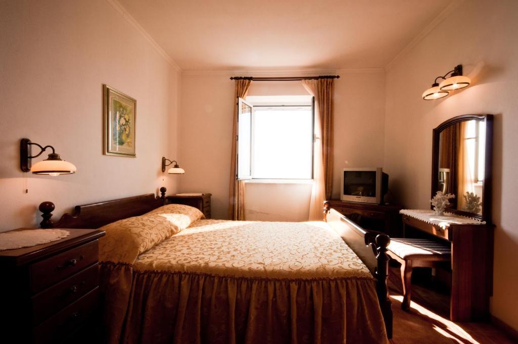 سومارتين Apartments Barba Petra Dvori الغرفة الصورة